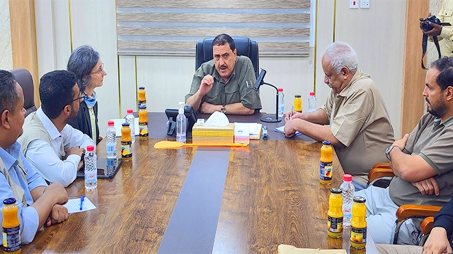 مدير أمن عدن يبحث مع السفيرة الفرنسية تعزيز التعاون
